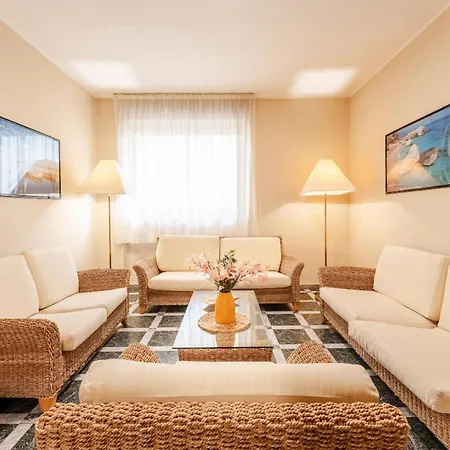 Stylish House In * Alghero