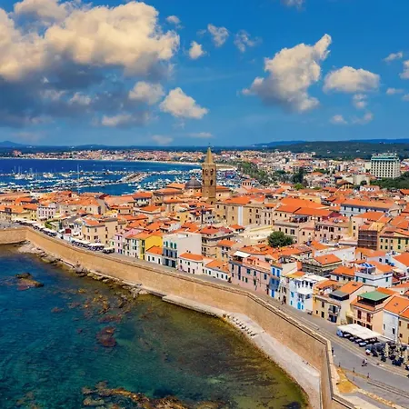 Apartment Stylish House In Alghero